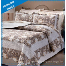 Gray Rose Pattern Polyester Quilted Bedspread Set